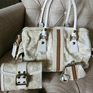 Vintage Coach Bag & Wallet (Coin Purse is sold)